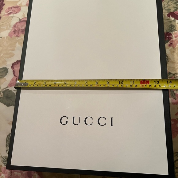 GUCCI Box And Paper Bag - Picture 6 of 8